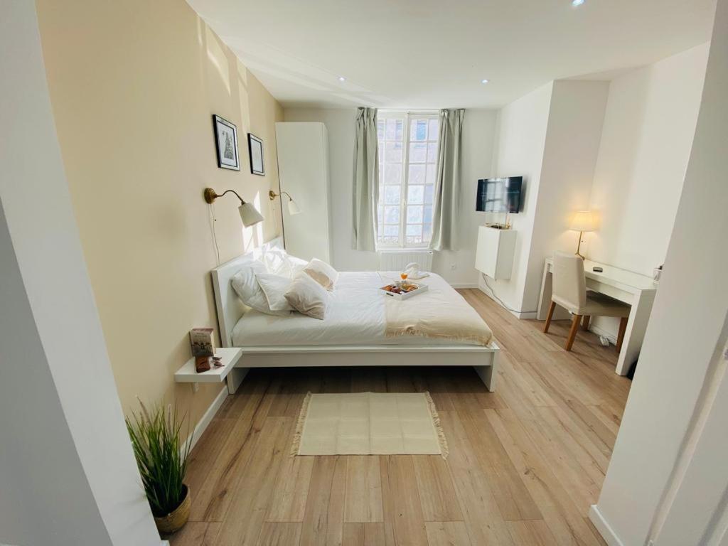 Ferienwohnung Studio Cosy En Plein Coeur De Soissons Exterior foto